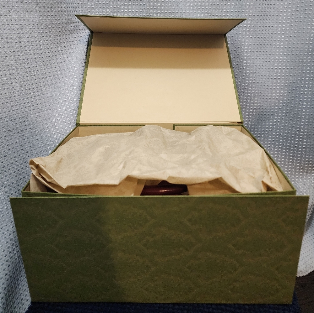 RARE GUCCI - Brick Red, Canvas + Bamboo, with Box, Tissue Paper, Ribbon, + Card!